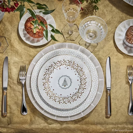 Brand new ๐ Bernardaud Noel Dinnerware Collection ๐งจ - Image 4